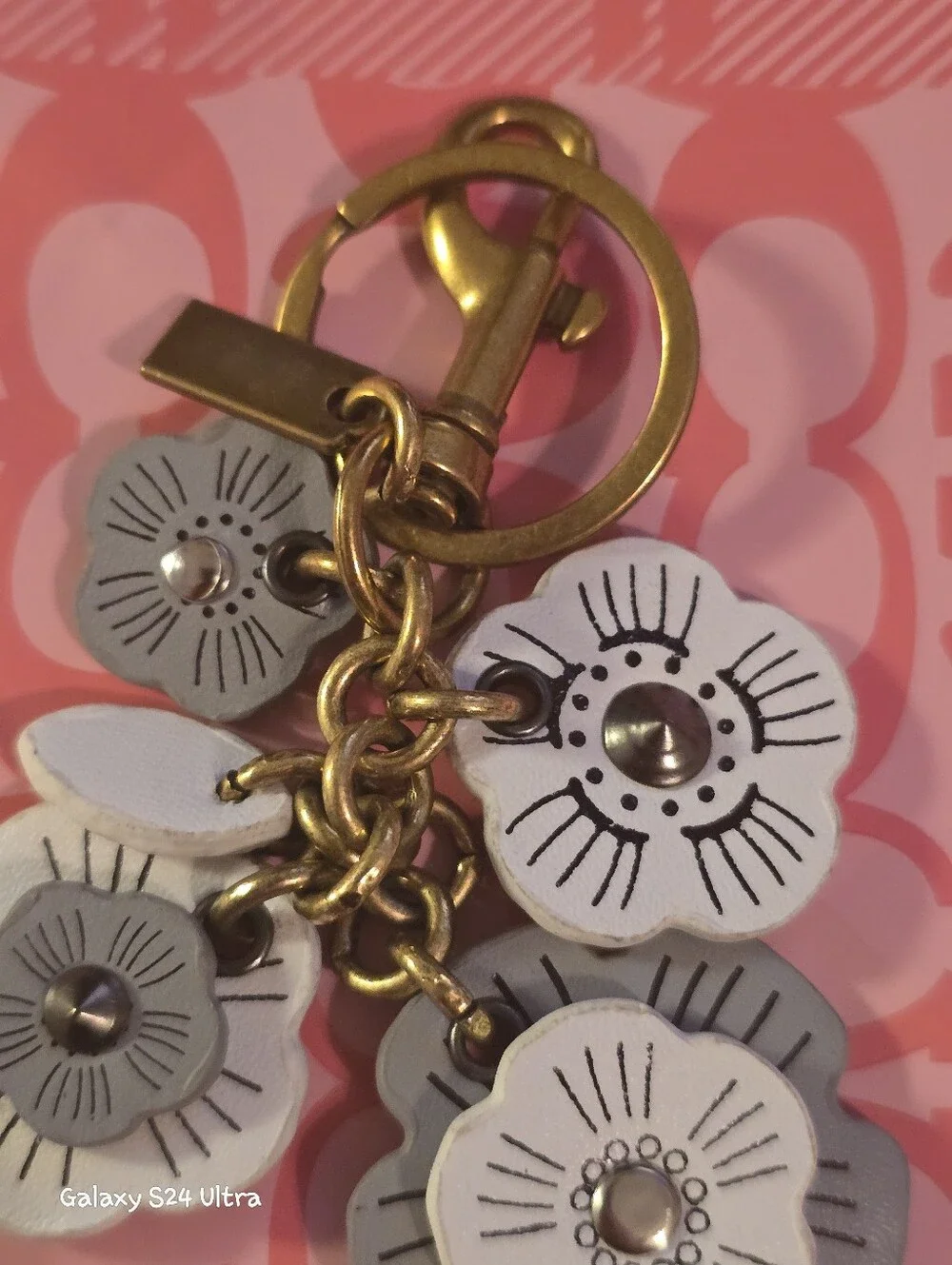 Flower Bag Charm/ Keychain NEW